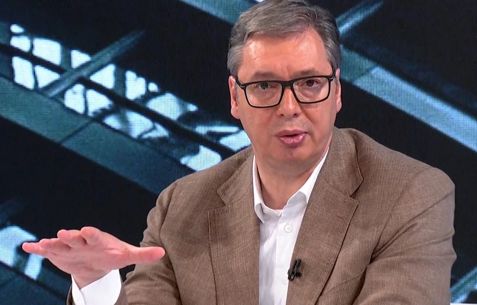  Vučić je rekao je da je iskreno zahvalan CNN-u i Frankfurter Alemajne Cajtungu na tome što ga "promovišu svakodnevno"