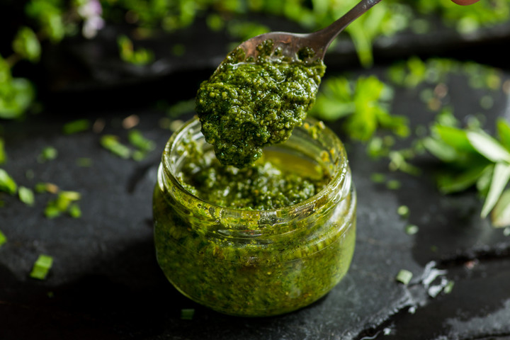 Pesto, fot. Shutterstock / smirart