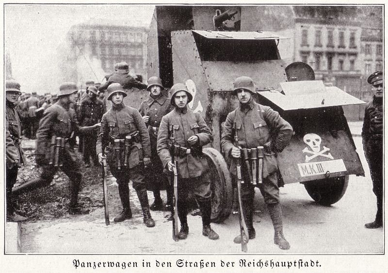 Formacje paramilitarne Freikorps w Berlinie, 1919 r. (domena publiczna)