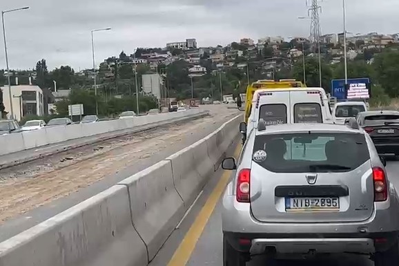 Pametne AI KAMERE postavljene u omiljenim letovalištima Srba! Snimaju silne prekršaje, zakačene i na autobuse, kazna stiže automatski, a iznosi BOLI GLAVA