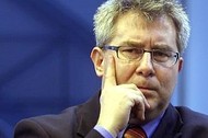 Ryszard Czarnecki - z placem przy buzi