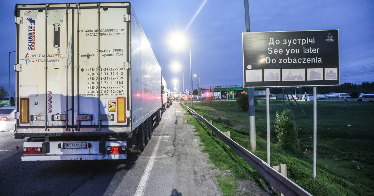 Polska z deficytem w handlu zagranicznym. Pięć wniosków i wyzwań