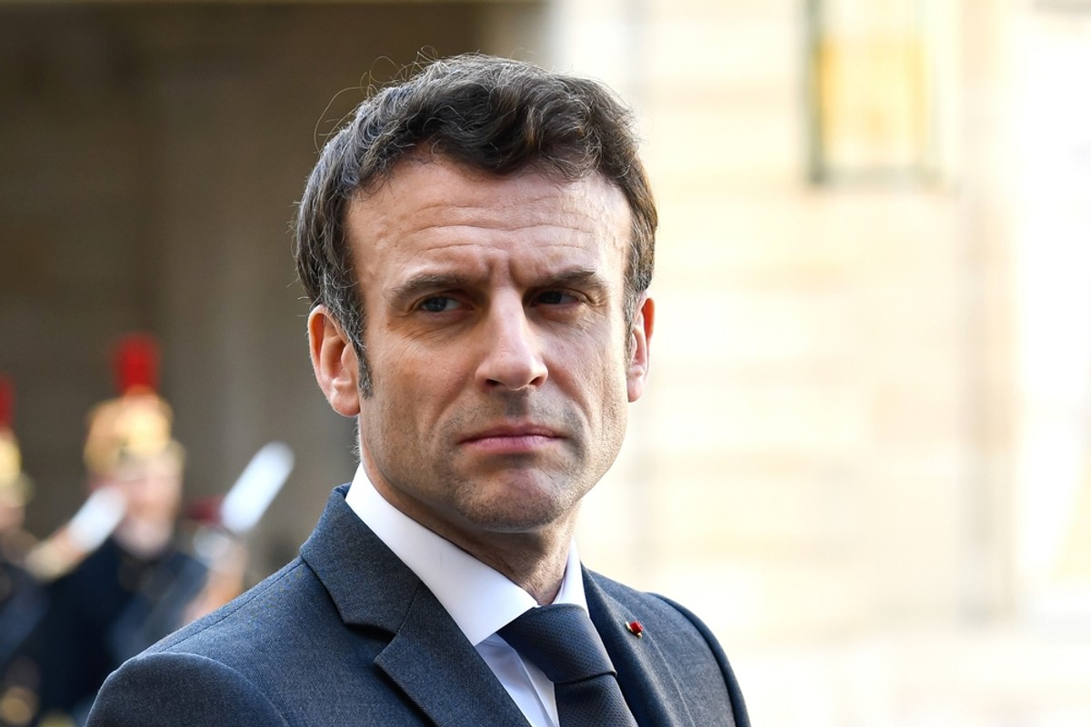 Emmanuel Macron rozwiązuje parlament i ogłasza we Francji przedterminowe wybory