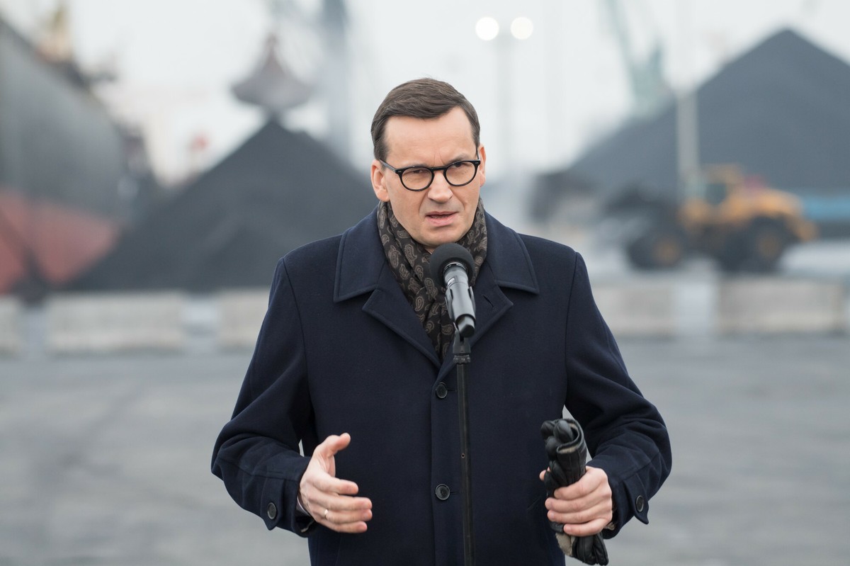 PKP Cargo chce pieniędzy za "decyzję Morawieckiego". Szefowa firmy zabrała głos