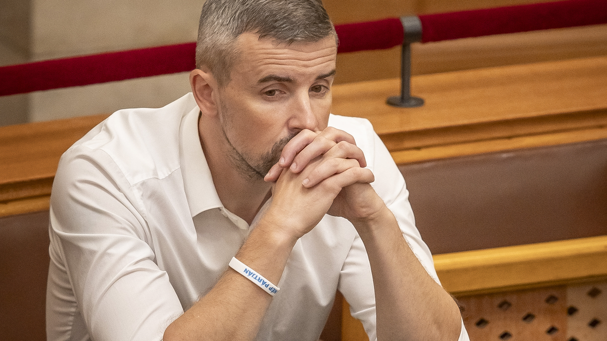 Jakab Péter már a saját szülőföldjén is bukik – A dobogóra sem fért fel a jelöltje