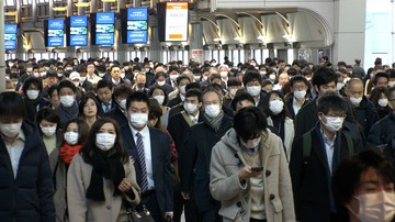 Japán már az ötödik hullámon is túl van, készülnek a hatodikra