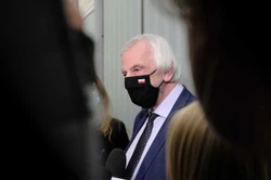Zmniejszone pensje. Terlecki: Tu troszkę popełniliśmy błąd