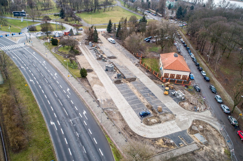 Przy ul. św. Michała w Poznaniu powstaje parking Park&Ride