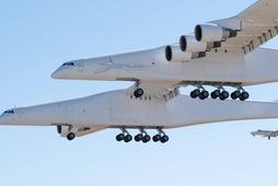 Stratolaunch samolot