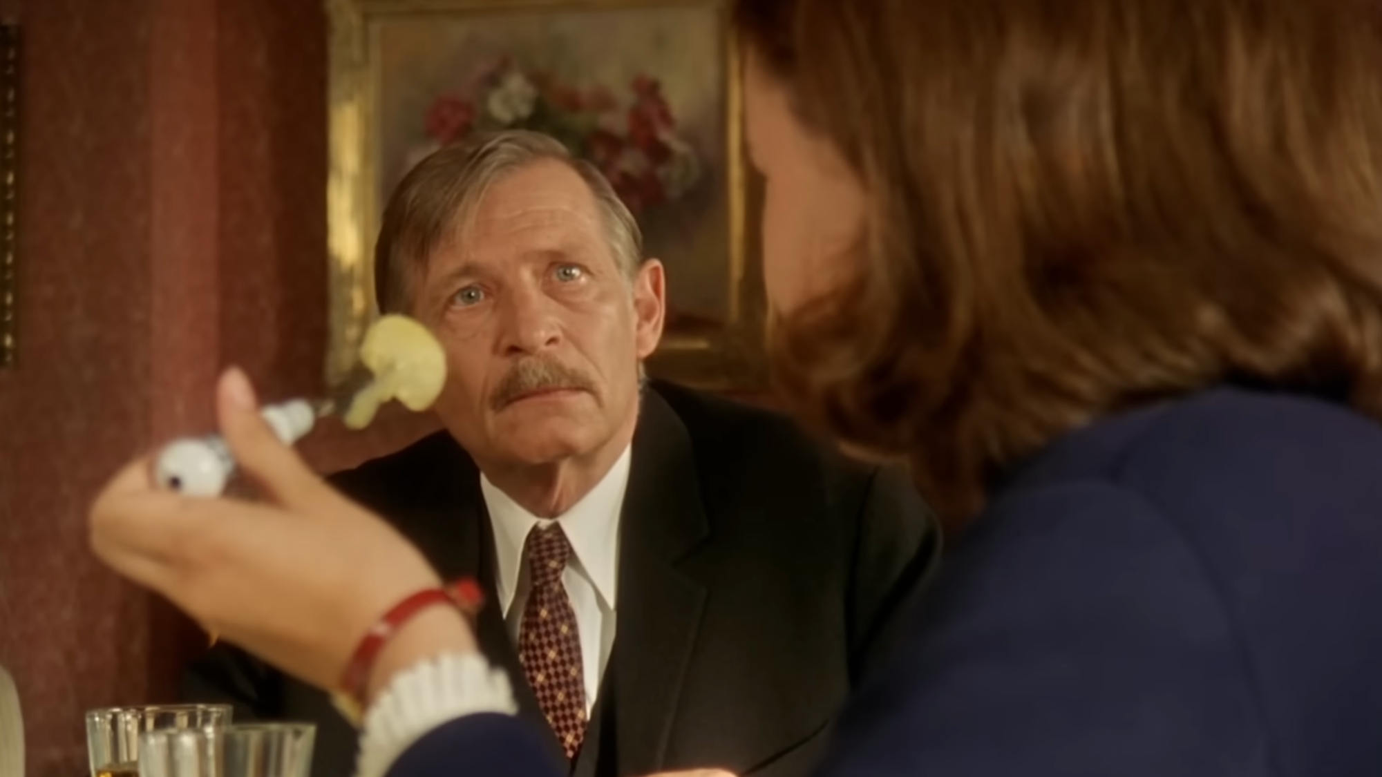 Český herec Jiří Kodet vo filme Pelíšky.