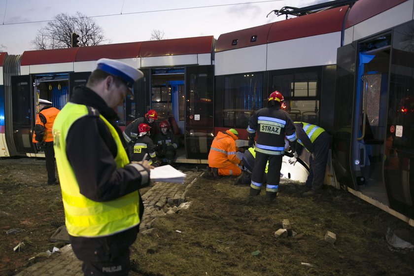 Gdańsk sparaliżowany! Wykoleił się tramwaj!