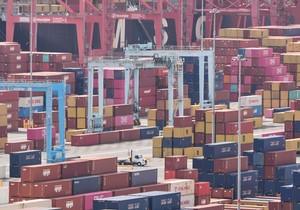 Brodovi zarobljeni zbog sukoba sa Iranom, roba kasni, gubici već u milionima