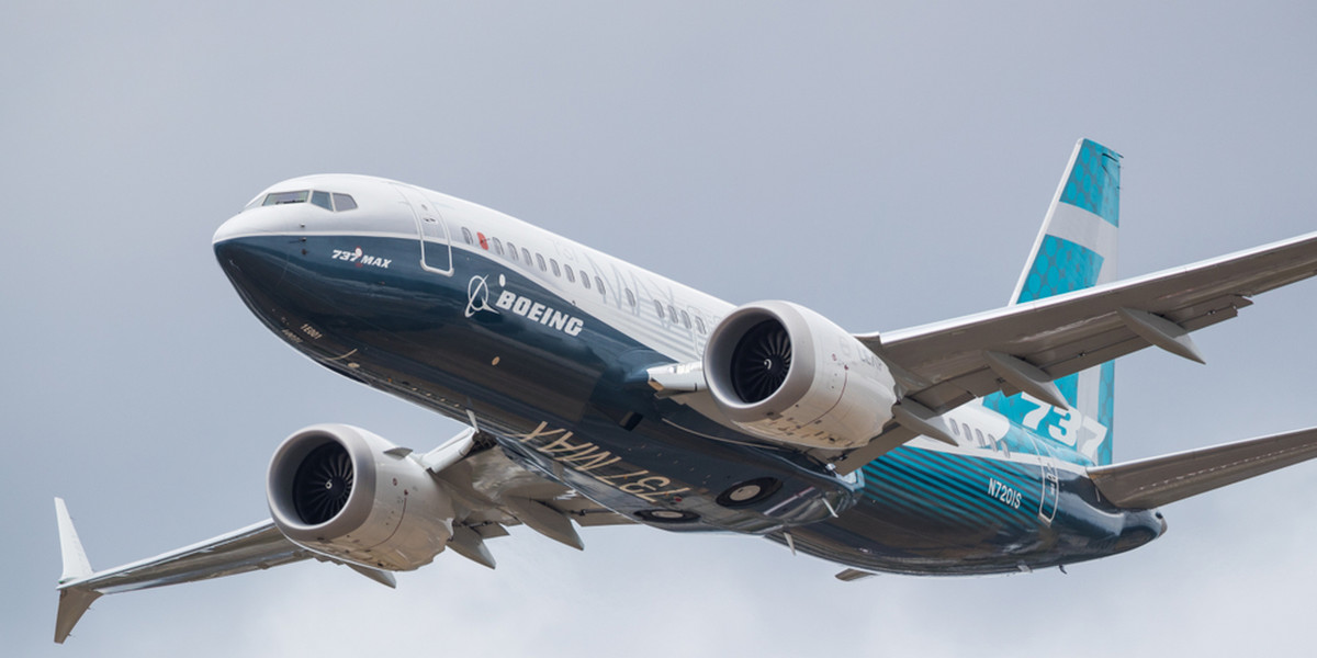 Od połowy marca Boeingi 737 MAX są uziemione. Taką decyzję podjęli regulatorzy rynku lotniczego niemal na całym świecie po serii dwóch katastrof lotniczych, w których zginęło łącznie 346 osób
