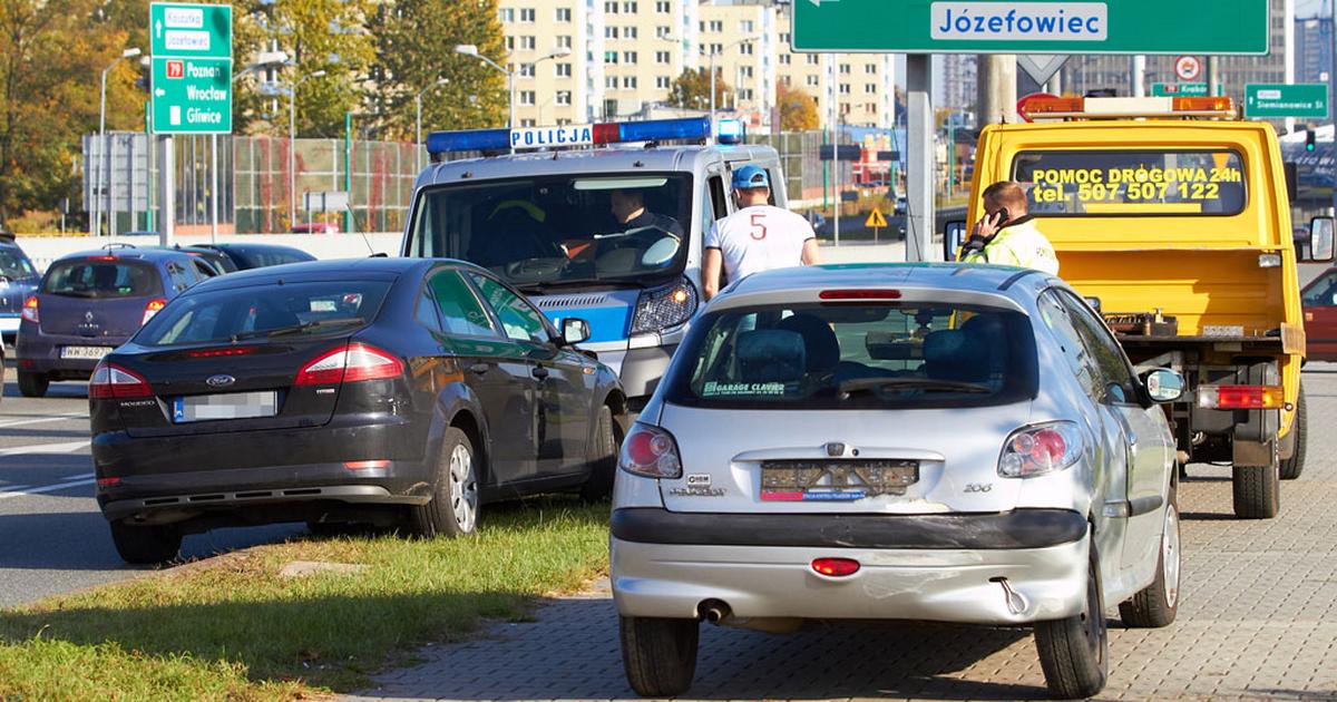  Polscy kierowcy mają broń na metodę na stłuczkę. Naciągacze mają nietęgą minę