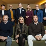 Upravni odbor. Na slici, s leva na desno  Zoran Petrović, predsednik Izvršnog odbora Raiffeisen banke, Rastko Petaković, Senior Partner u kancelariji Karanović & Partners; Branimir Gajić, dir