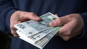 Dodatkowe 288 zł do emerytury. Seniorzy dostaną do 15 marca