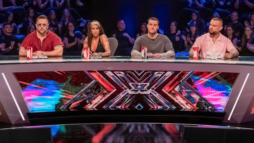 Visszatérő versenyző tarolt az X-Faktorban, a mentorok állva tapsoltak a 17 éves lánynak