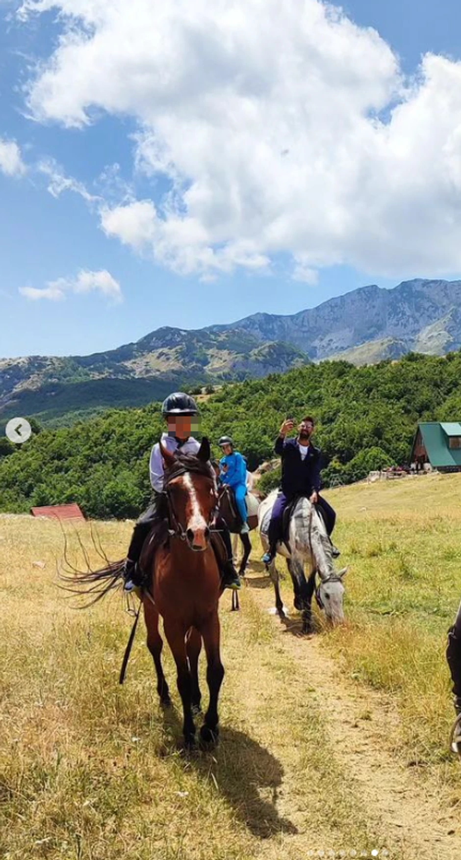 Novak Đoković u etno katunu Durmitor