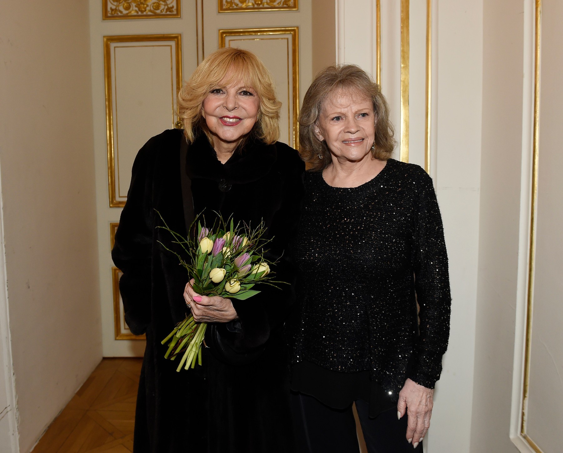 Speváčky Hana Zagorová a Eva Pilarová.