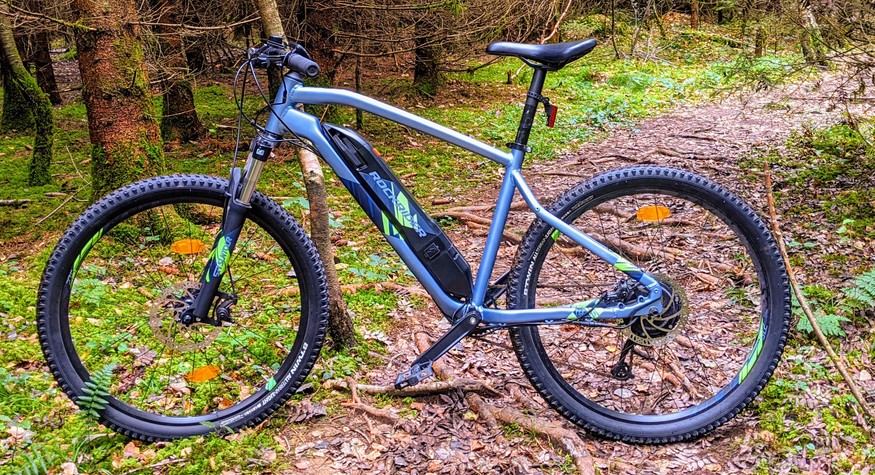 E-MTB Decathlon E-ST 100 im Test: Ein richtig gutes E-Mountainbike für 1000  Euro | TechStage