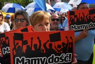 Ogólnopolska manifestacja ZNP Mamy dość!. Nauczyciele domagają się podwyżek płac.