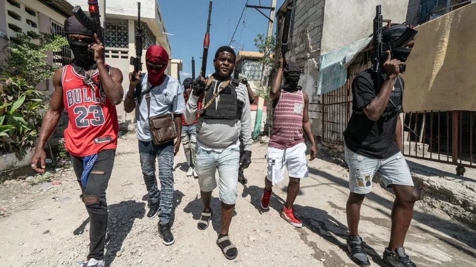 Bande kontrolišu veliki deo glavnog grada Haitija, a jednu od njih predvodi Džimi Šerizje zvani Roštilj | Foto: Getty Images