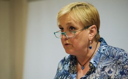 Thun: Martwi fakt, że PE musi zajmować się wypowiedzią Czarneckiego