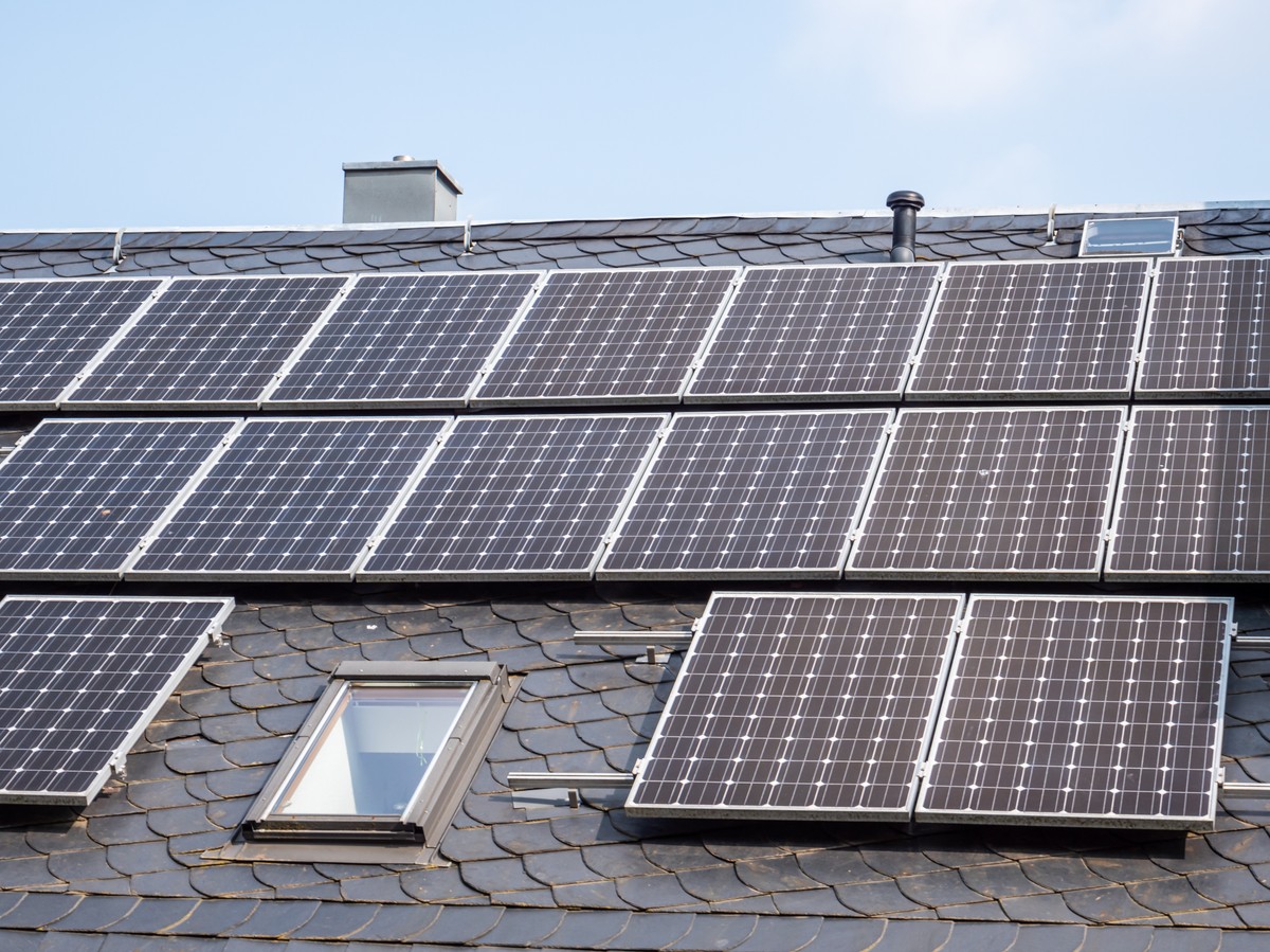 UOKiK wziął się za firmy od fotowoltaiki. Seria oskarżeń i pokaźna kara