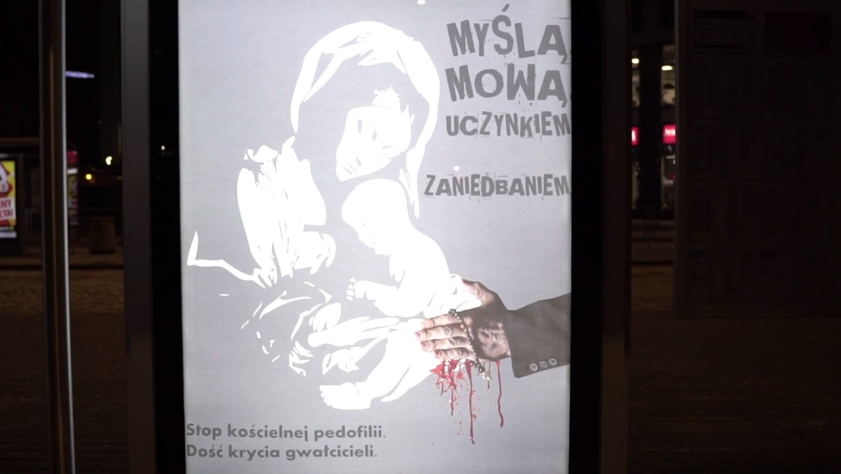 "Myślą, mową, uczynkiem, zaniedbaniem. Stop kościelnej pedofilii. Dość krycia gwałcicieli" – takie hasła można przeczytać na plakatach akcji "Stop kościelnej pedofilii". Afisze zawisły na przystankach warszawskiej komunikacji miejskiej.