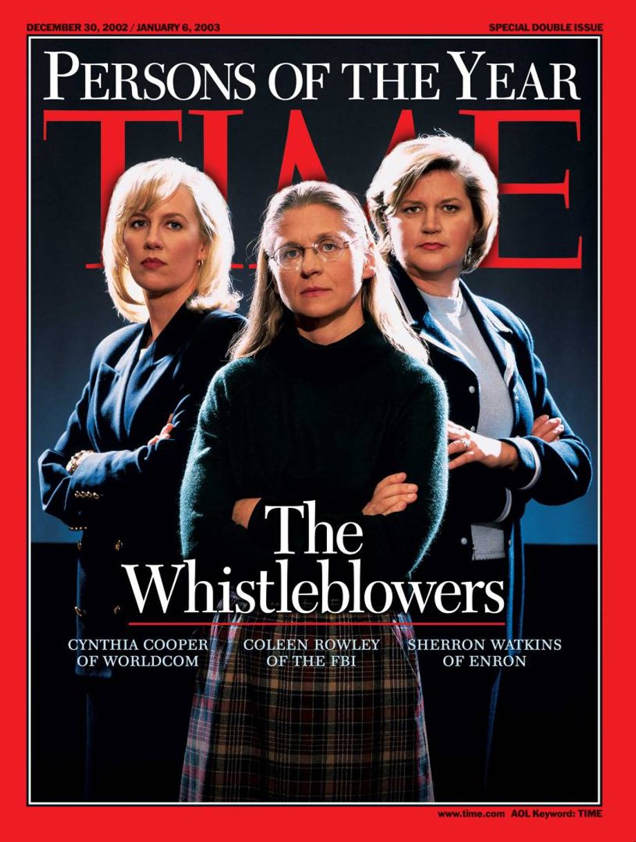 2002 - "Time" nagrodził trzy amerykańskie kobiety: Cynthię Cooper, Coleen Rowley i Sherron Watkins. Wszystkie alarmowały o nieprawidłowościach w instytucjach czy firmach, z którymi były związane