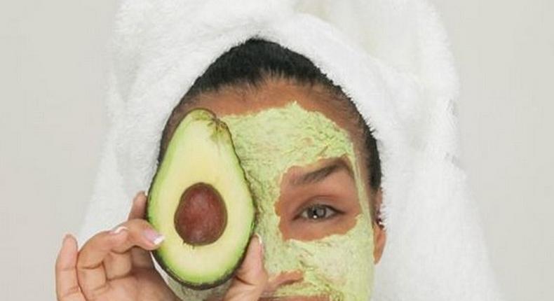 Using avocado as face mask