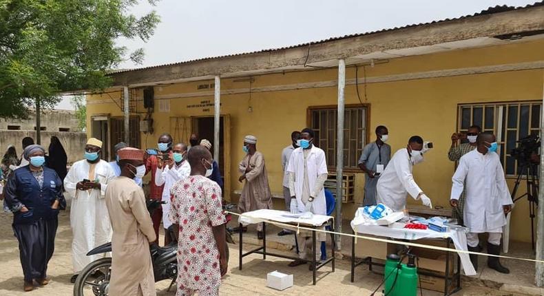 Osun discharges 2 Coronavirus patients, records 2 new cases/Illustration. [Twitter/@WHONigeia] 