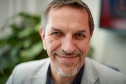 Prof. Flis: Nawrocki już wie, że nie da się dogodzić wszystkim, ale da się wszystkich wkurzyć