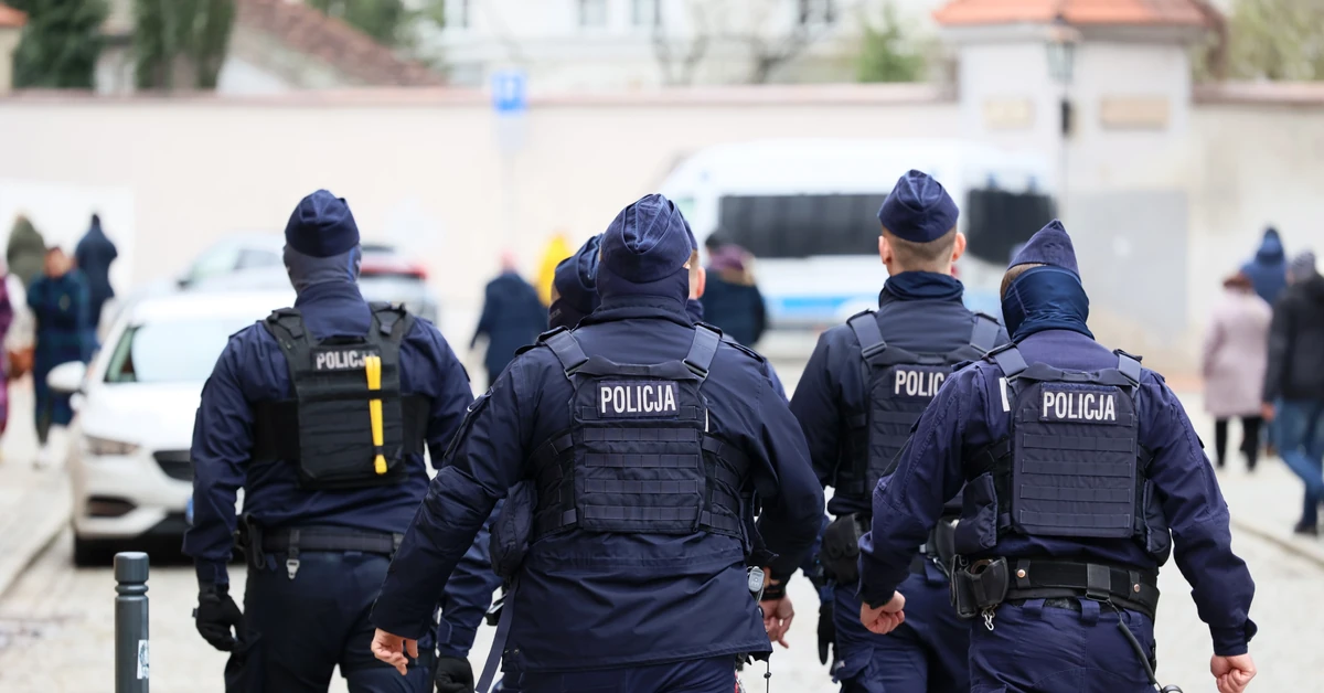 Tajemniczy obiekt spadł na Lubelszczyźnie. Polskie służby mają nagranie