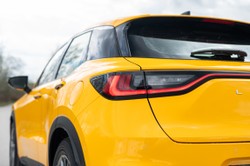 Lexus trzęsie rynkiem. Padł rekord, najmniejszy model hitem