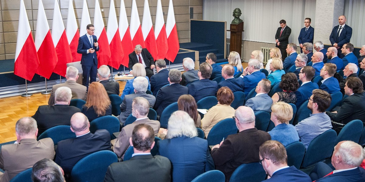 Krakowski PiS załatwił zakonnikom wyższe ceny na działki