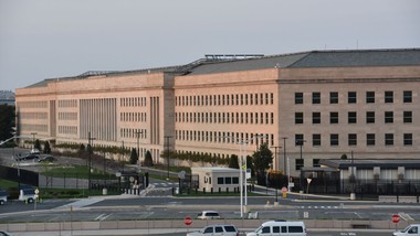 plany pentagonu zaniepokoiły kongres. koncepcja sekretarza obrony usa