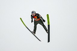 skoki narciarskie. puchar świata w lillehammer 21 listopada. transmisja tv, na żywo, kiedy, gdzie oglądać