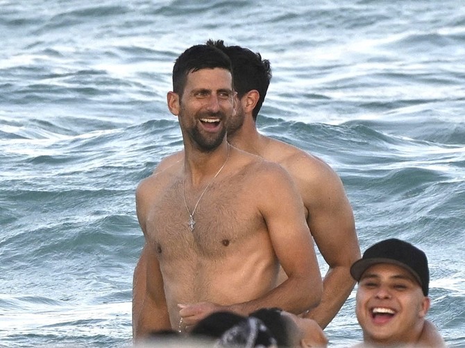 Novak Đoković uhvaćen na plaži u Hrvatskoj, njegov kupaći izazvao dramu i šok