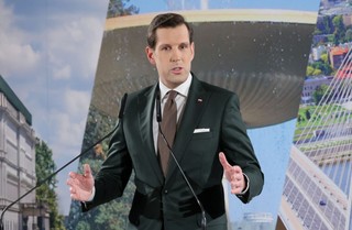 PiS ma kandydata na prezydenta Warszawy. 'Rocky przed walką z Apollo Creedem też nie był znany'