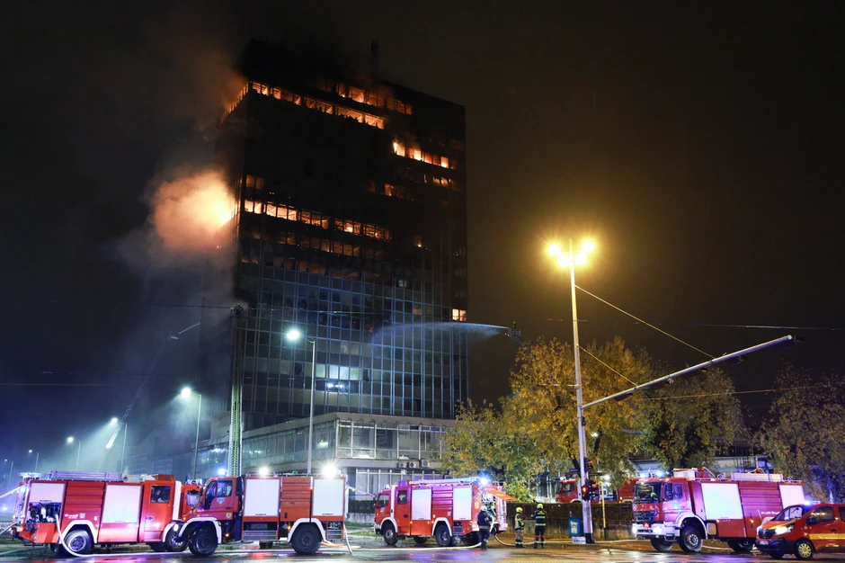 Požar u soliteru u Zagrebu
