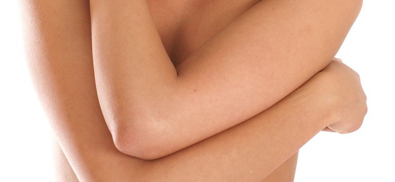 Władza prosi: Zostawcie silikon w piersiach