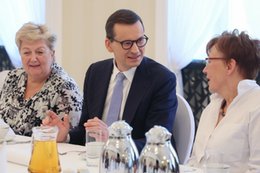 Trzynastki i czternastki będą co roku. Jest deklaracja Morawieckiego