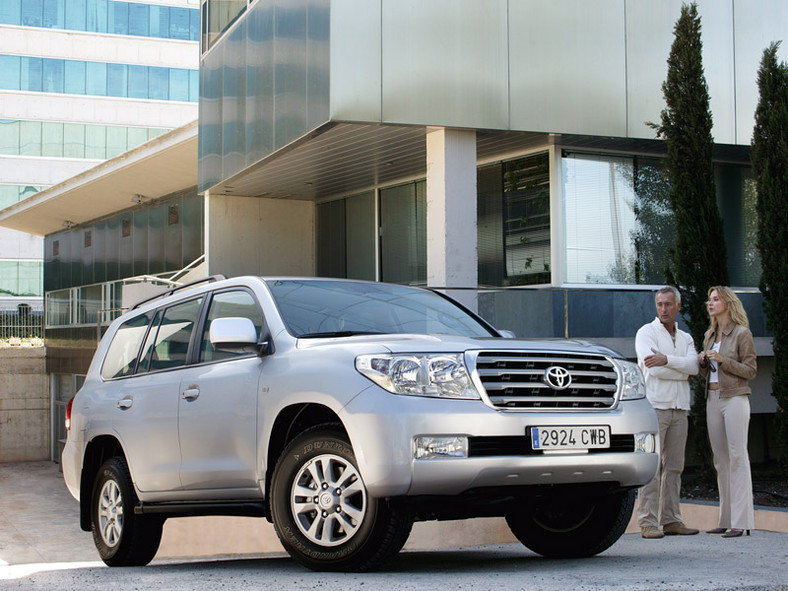 Toyota: Rosja pochłonie połowę Land Cruiserów V8 przeznaczonych dla Europy
