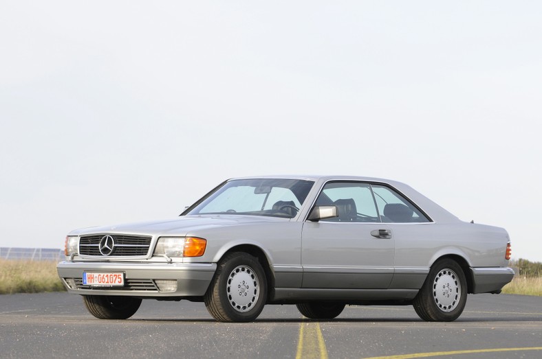 Mercedes C126