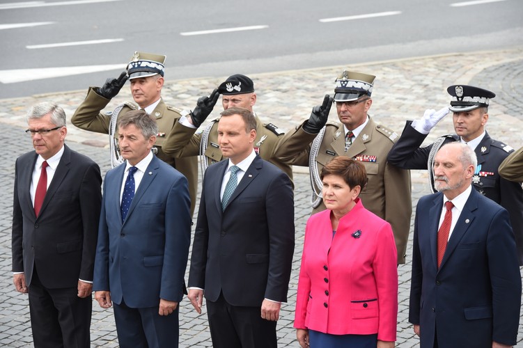 DEFILADA Z OKAZJI ŚWIĘTA WOJSKA POLSKIEGO
