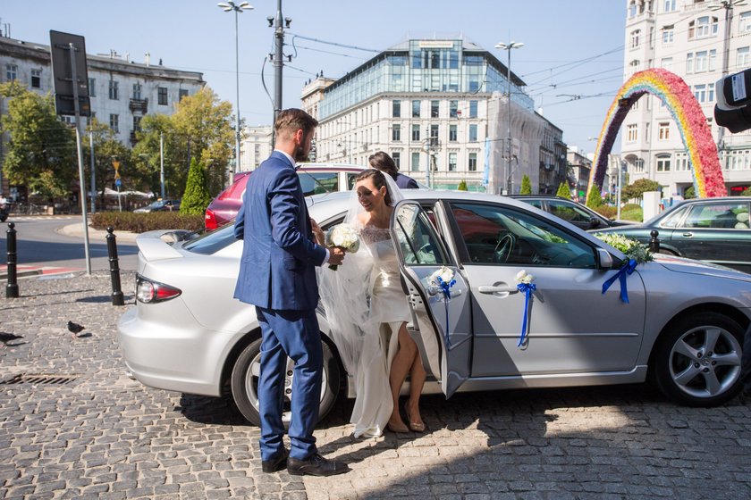 Anna Kerth i Michał Gosiewskim na warszawskim Placu Zbawiciela