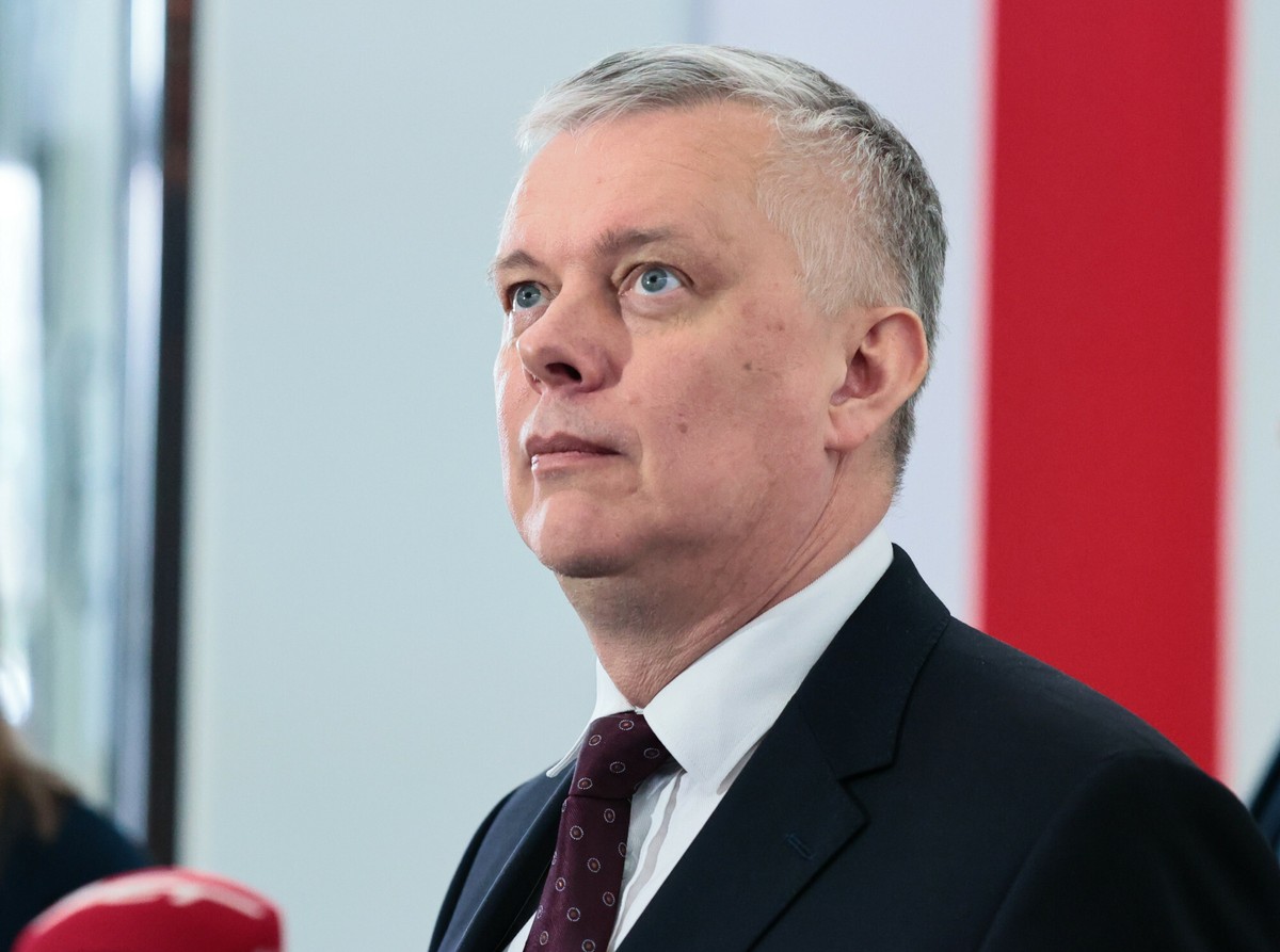 MSWiA wprowadzi specjalny zakaz w Warszawie. Chodzi o marsze przed drugą turą wyborów