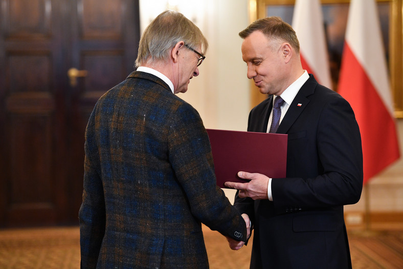 Prof. Artur Hugo Świergiel otrzymuje prezydencką nominację do rady