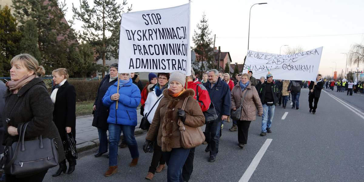 Górnicy zablokowali drogę w Gliwicach.
